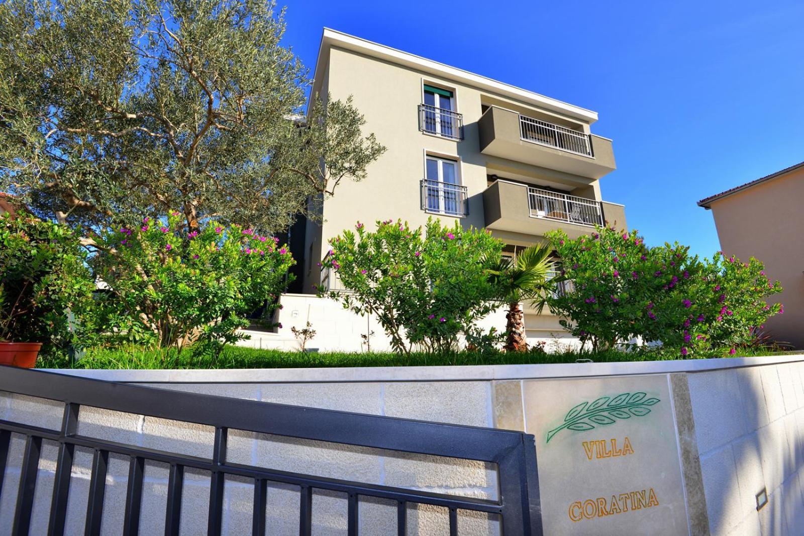 Apartments Villa Coratina Trogir Buitenkant foto