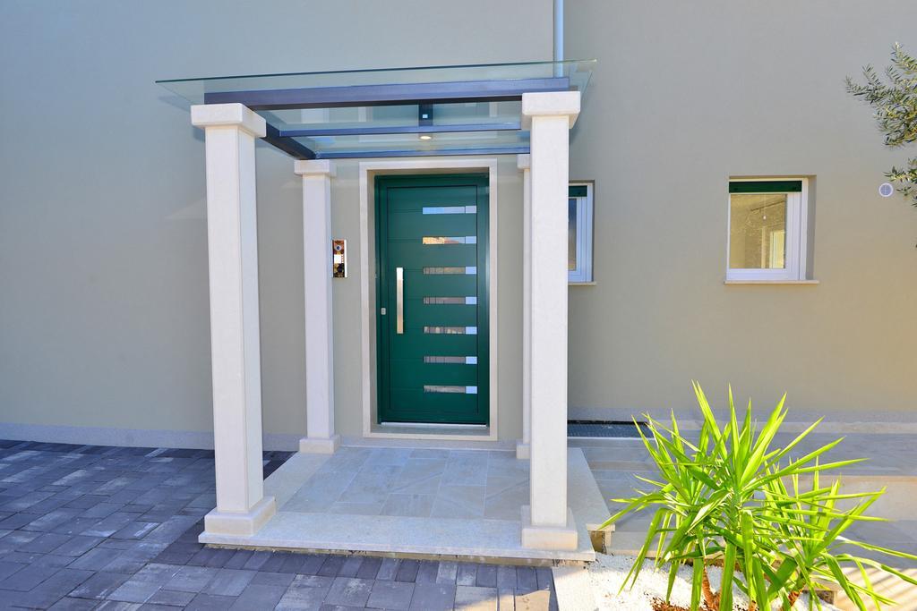 Apartments Villa Coratina Trogir Buitenkant foto