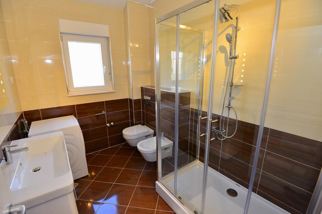 Apartments Villa Coratina Trogir Buitenkant foto